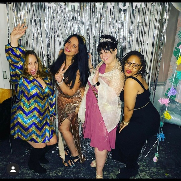 Thank you - Poshmark’s 9th Birthday Posh N Sip - Picture 6 of 10